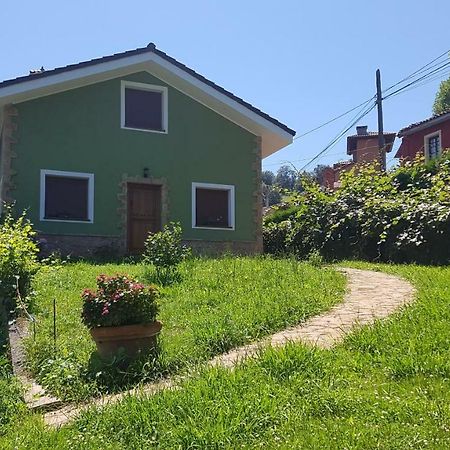 Apartamentos La Guertina Onís Exteriör bild