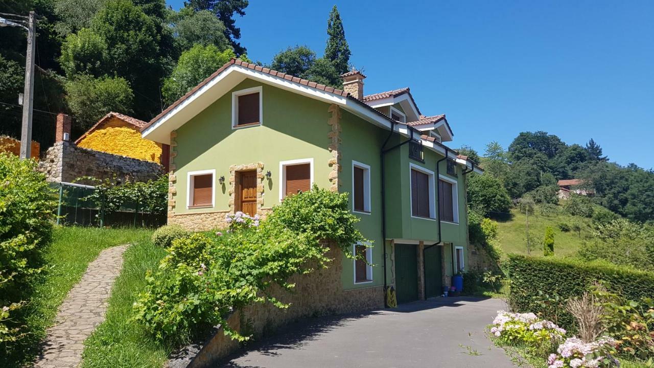 Apartamentos La Guertina Onís Exteriör bild